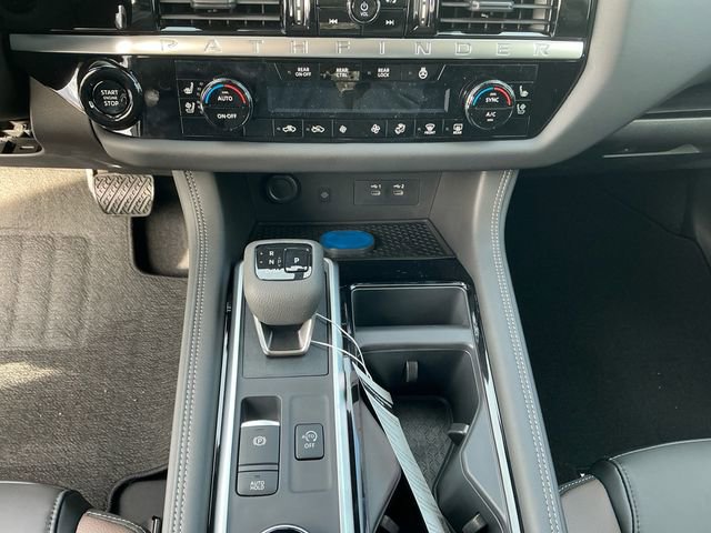 New 2026 Nissan Pathfinder Platinum image 12