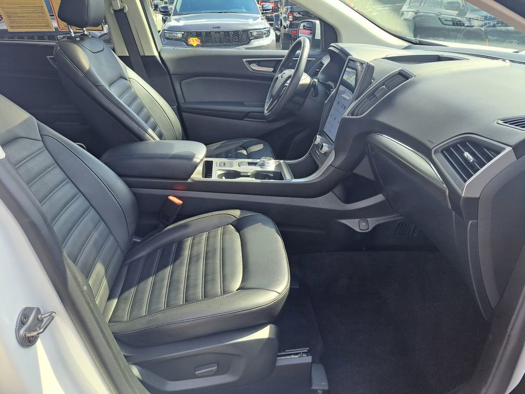 Used 2022 Ford Edge SEL w/ Convenience Package AWD/4WD image 34