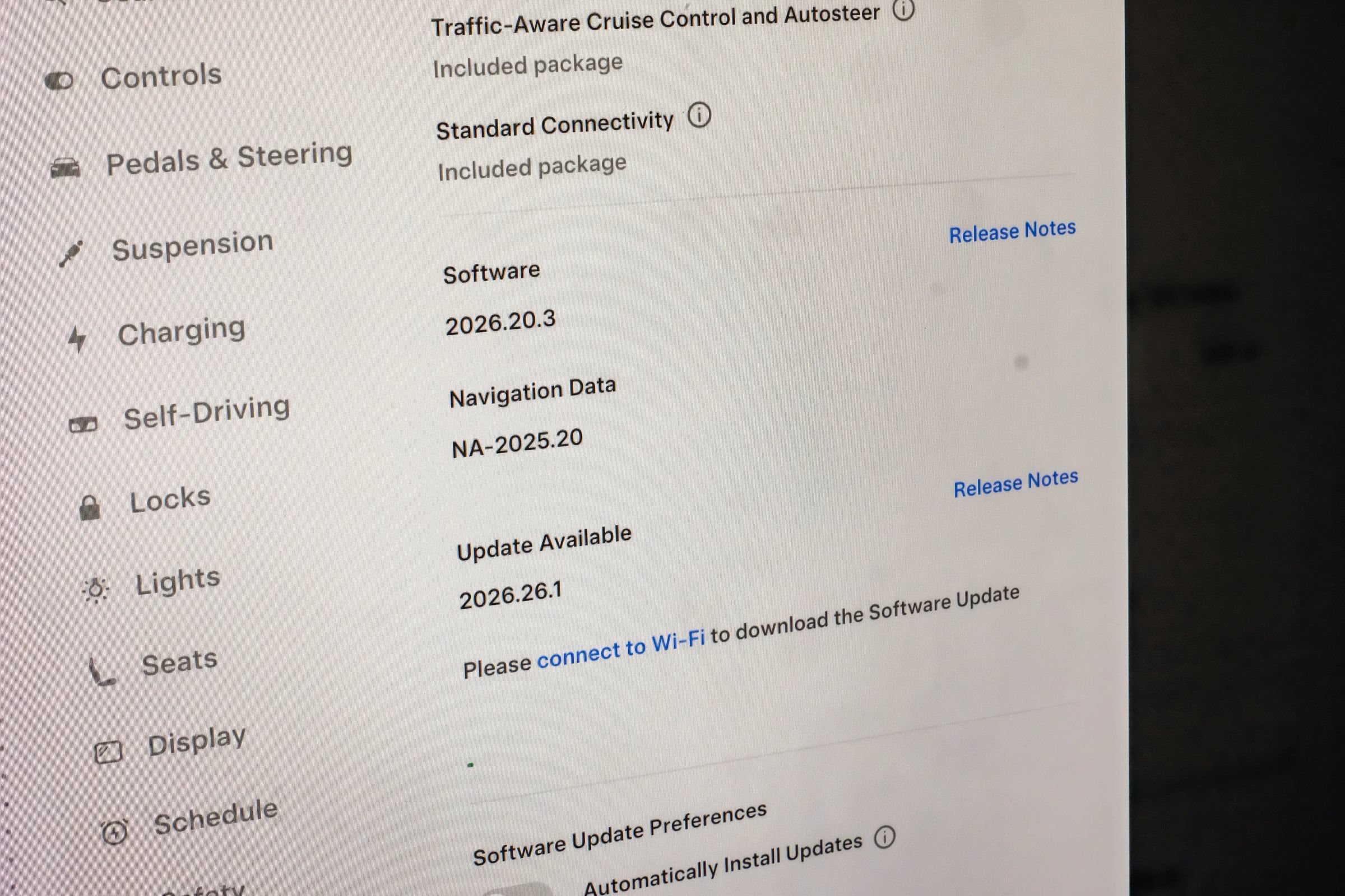 Used 2022 Tesla Model S AWD/4WD image 33