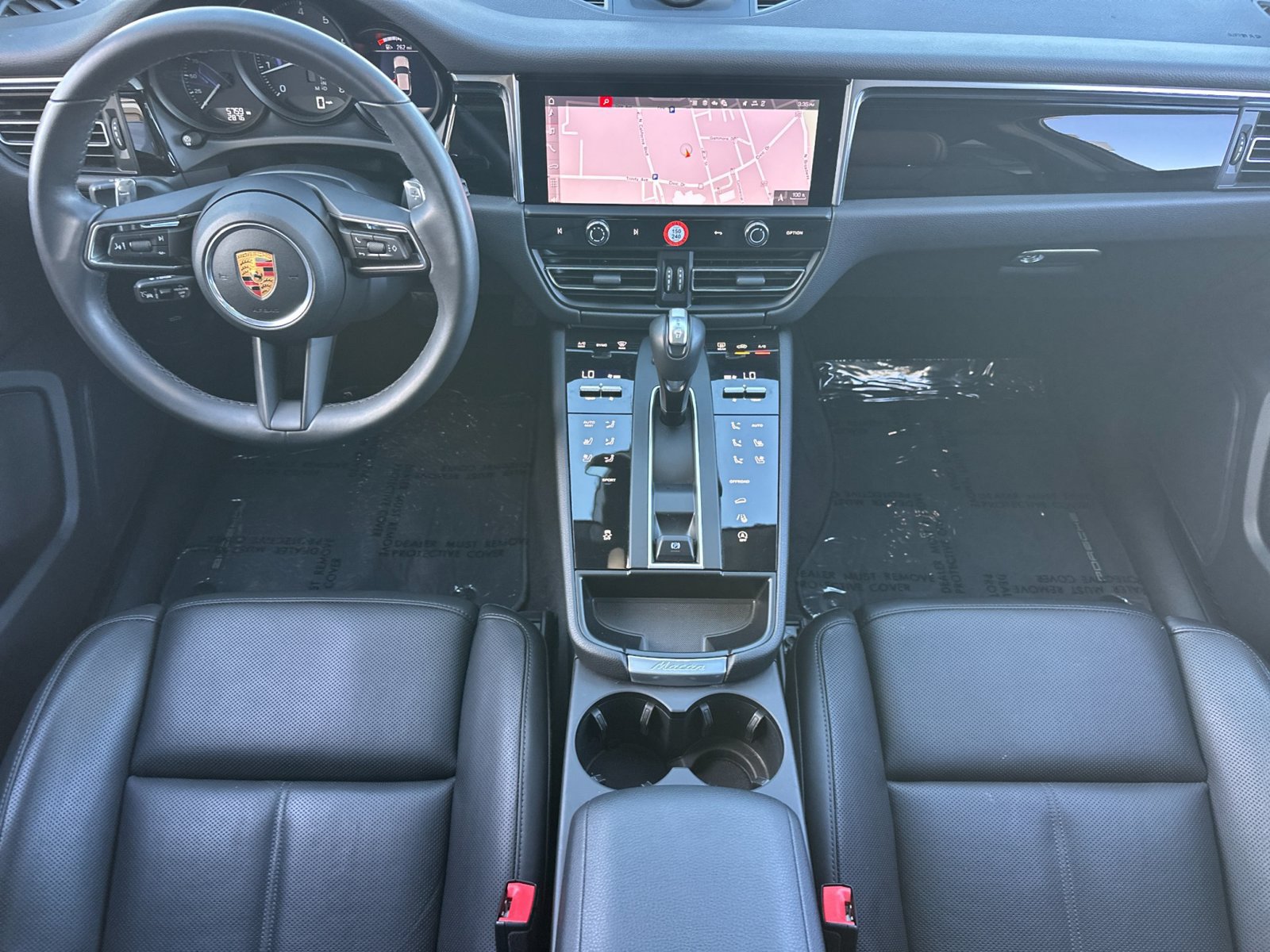 Used 2026 Porsche Macan AWD/4WD image 7