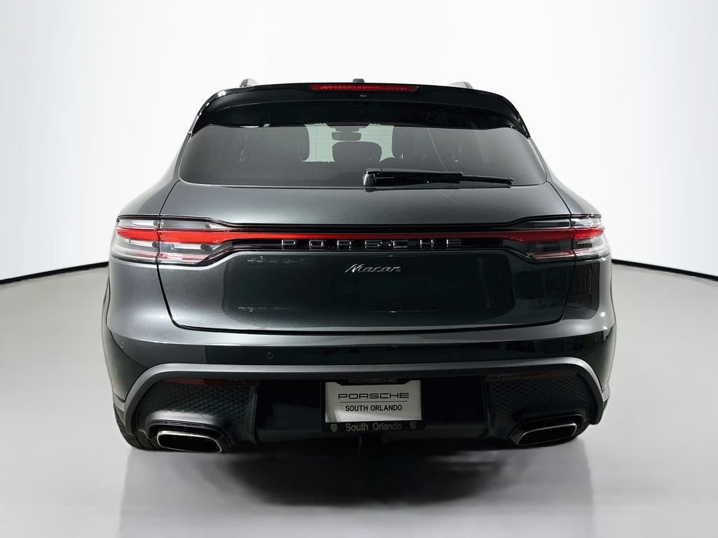 Certified 2026 Porsche Macan AWD/4WD image 10