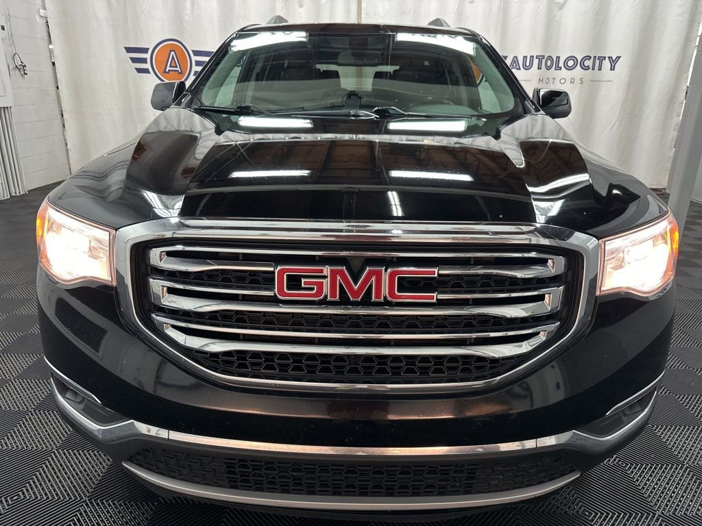 Used 2017 GMC Acadia SLT image 3