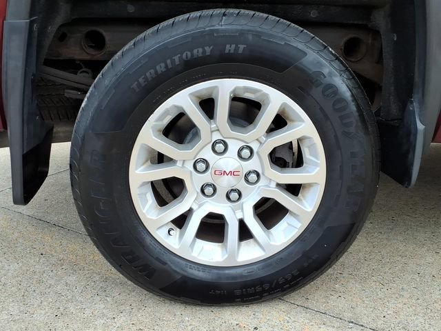 Used 2017 GMC Sierra 1500 SLE w/ SLE Value Package AWD/4WD image 8