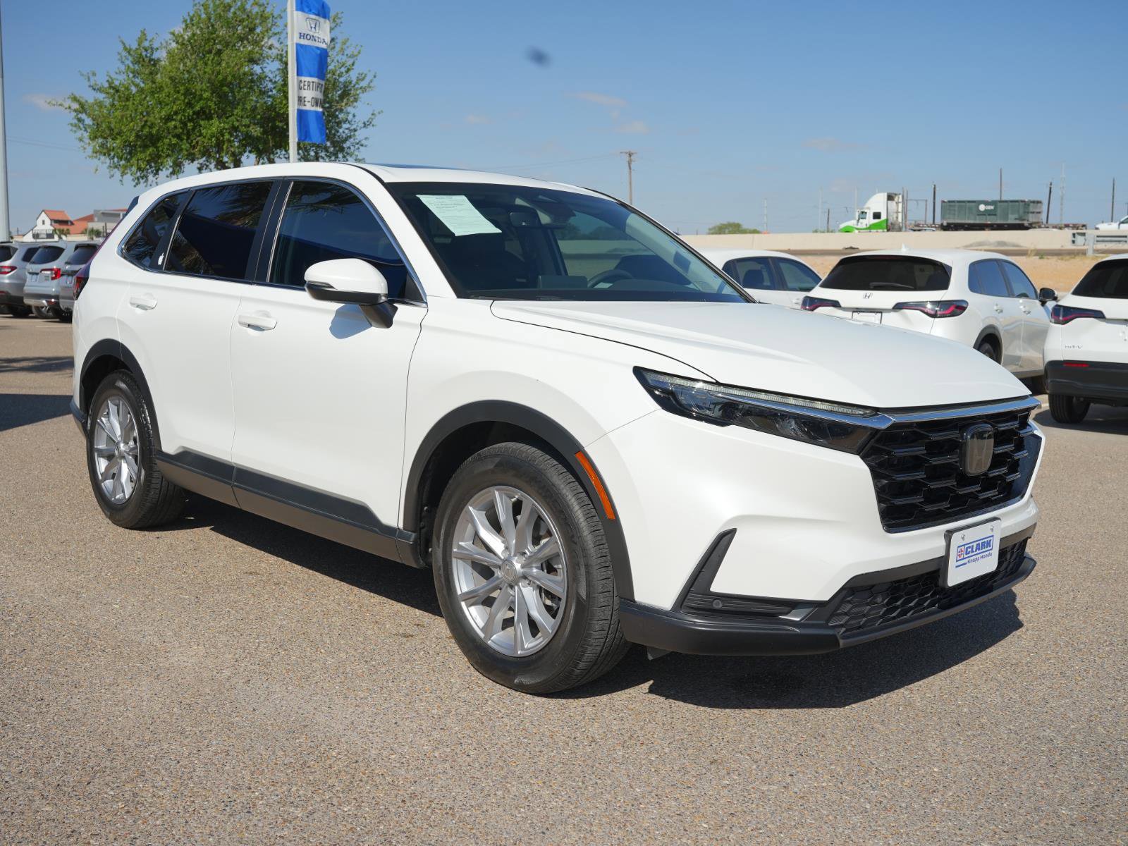 Used 2023 Honda CR-V EX-L image 3