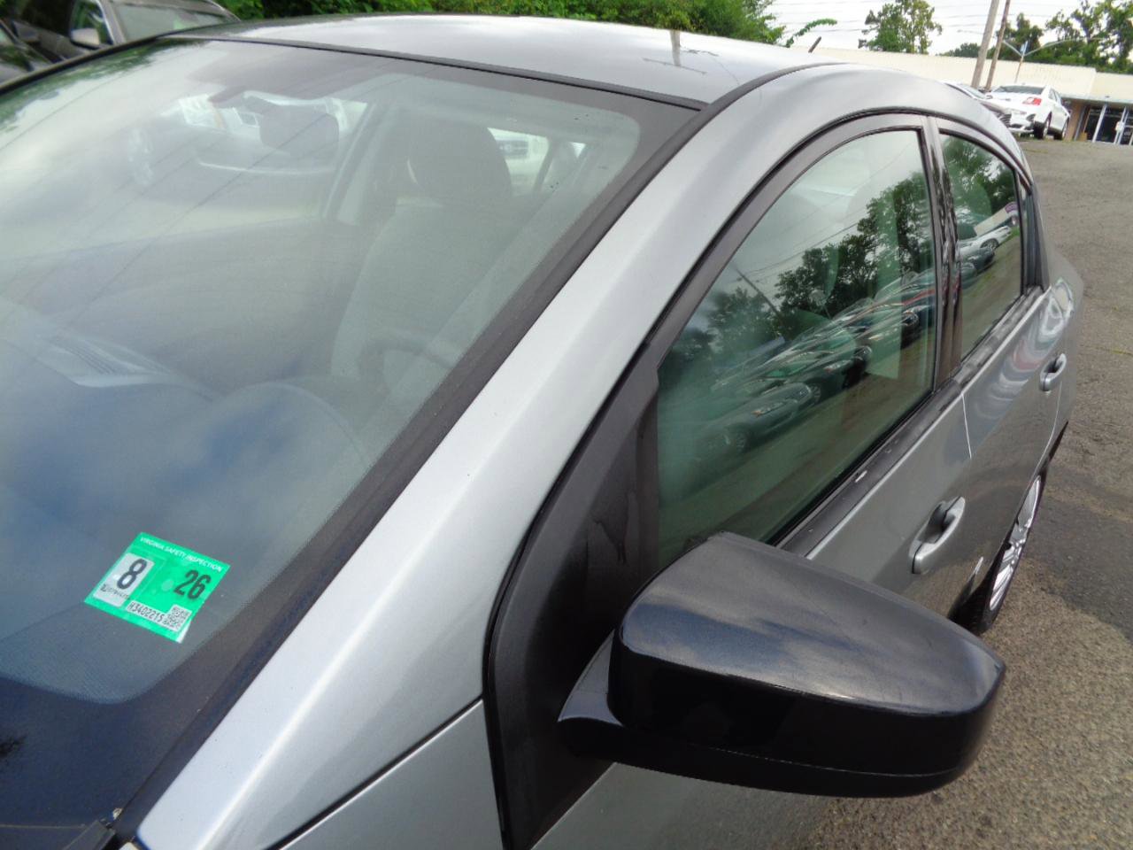 Used 2012 Nissan Sentra 2.0 FWD image 11