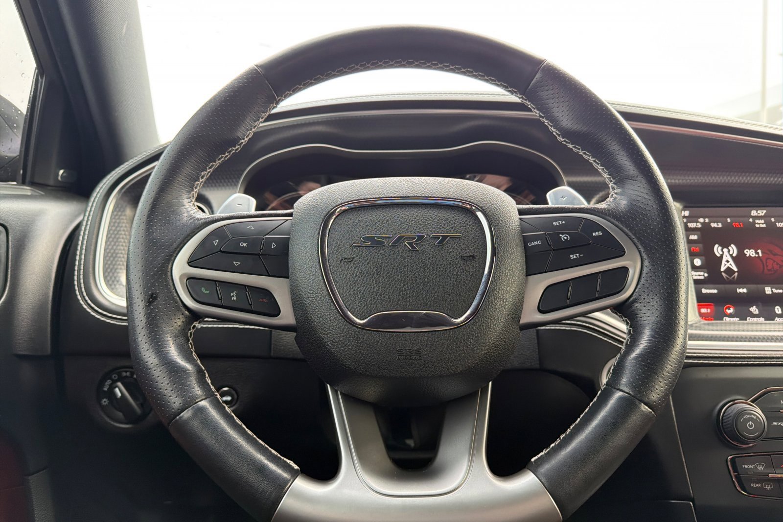 Used 2020 Dodge Charger SRT Hellcat w/ Navigation & Travel Group image 23