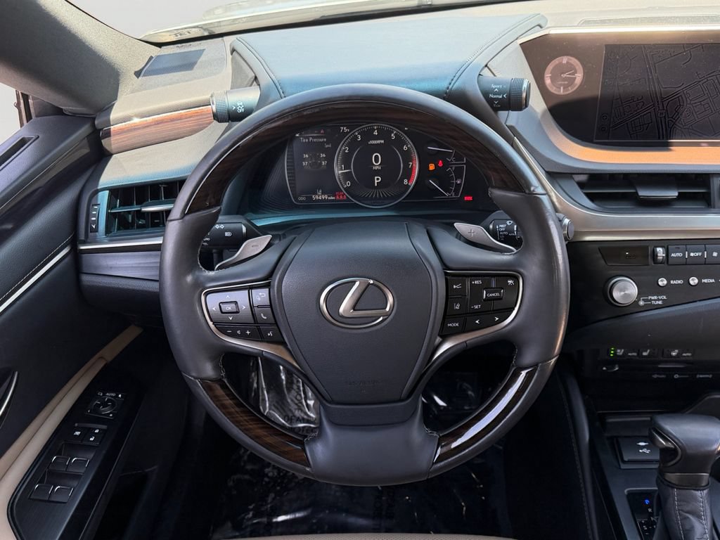 Used 2021 Lexus ES 250 w/ Premium Package AWD/4WD image 17