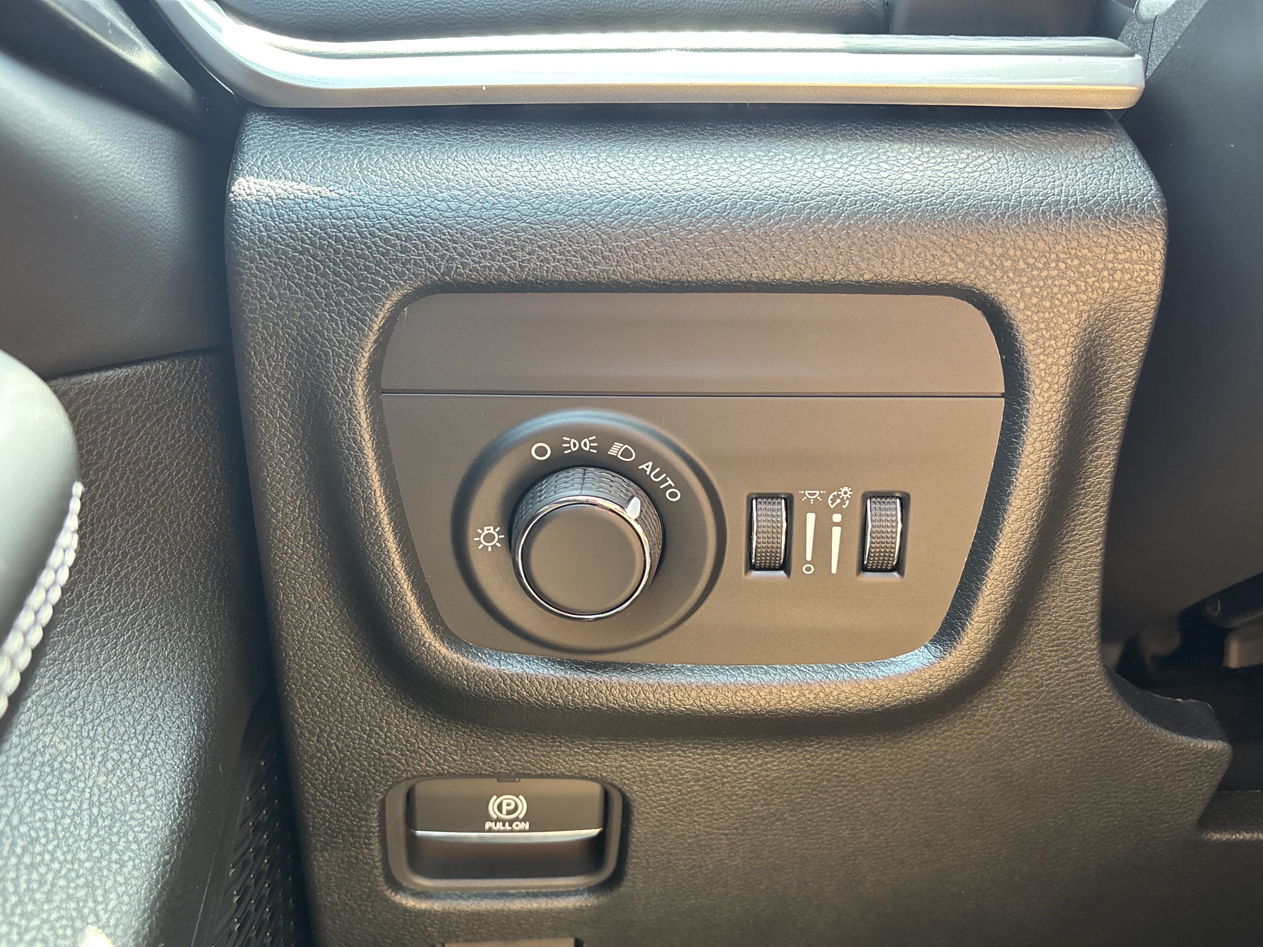 New 2026 Jeep Grand Cherokee L 4WD image 34