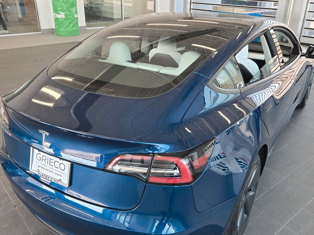Used 2023 Tesla Model 3 Standard Range image 15
