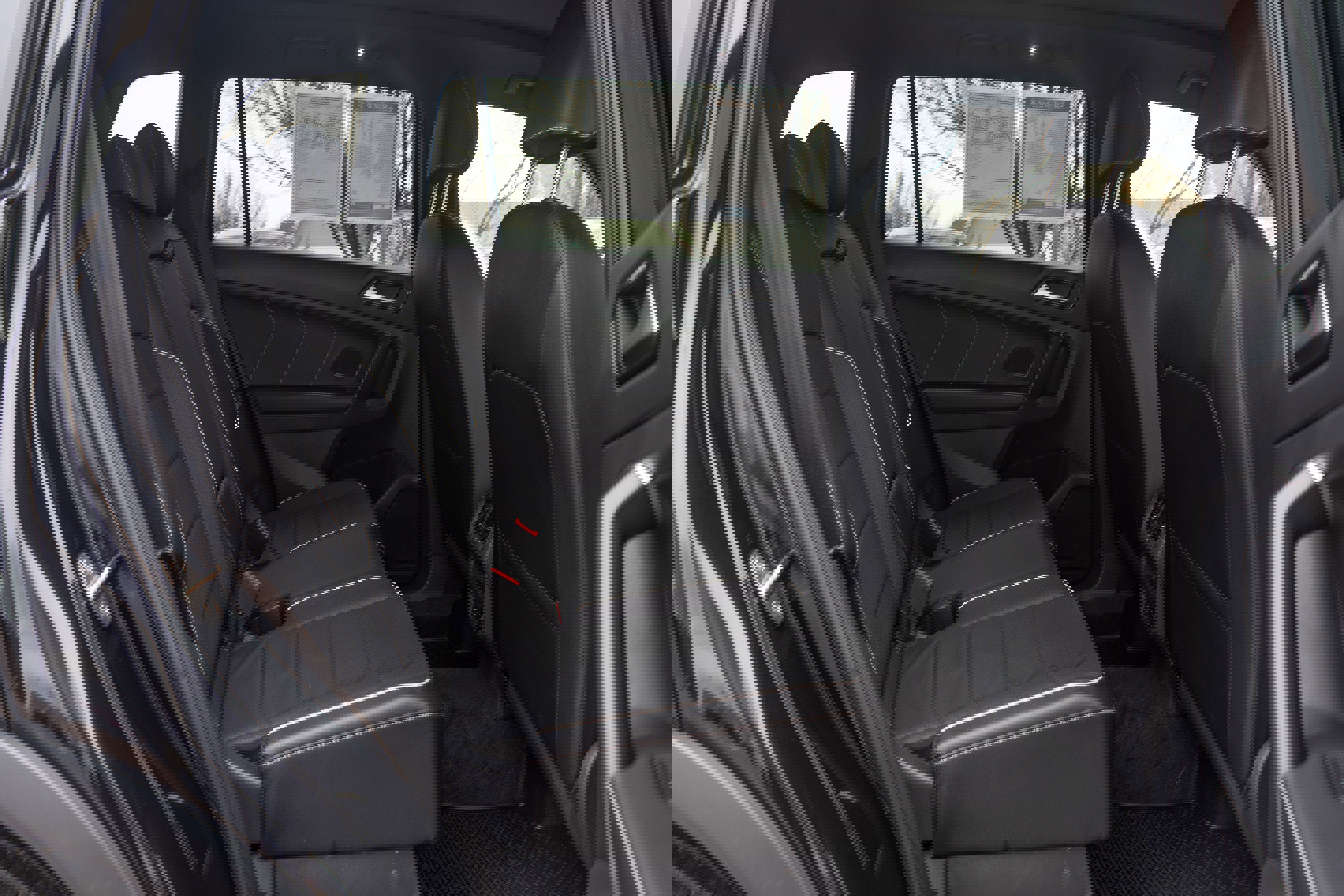 Certified 2024 Volkswagen Tiguan SEL R-Line image 26