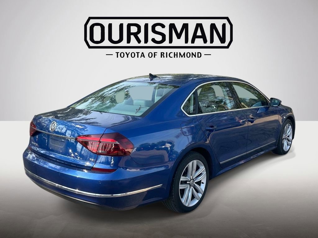 Used 2017 Volkswagen Passat 1.8T SE image 4