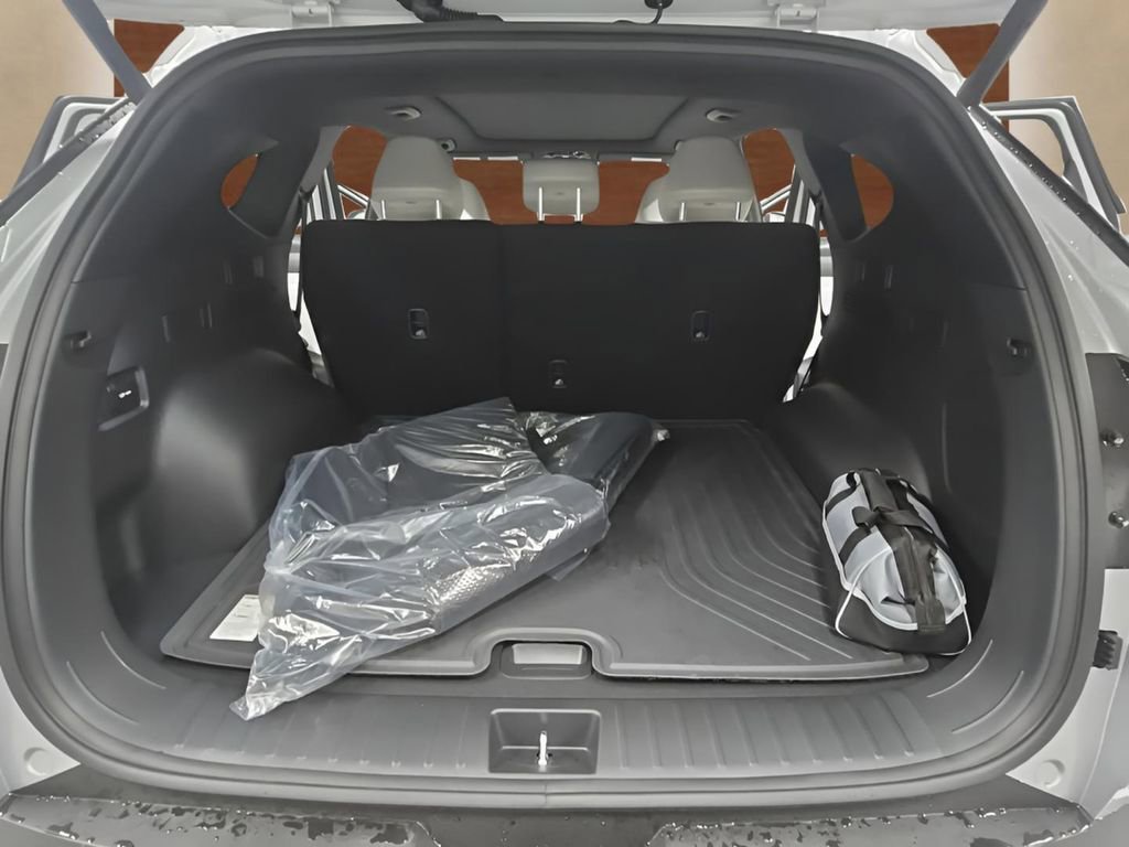 New 2026 Hyundai Tucson Limited image 16