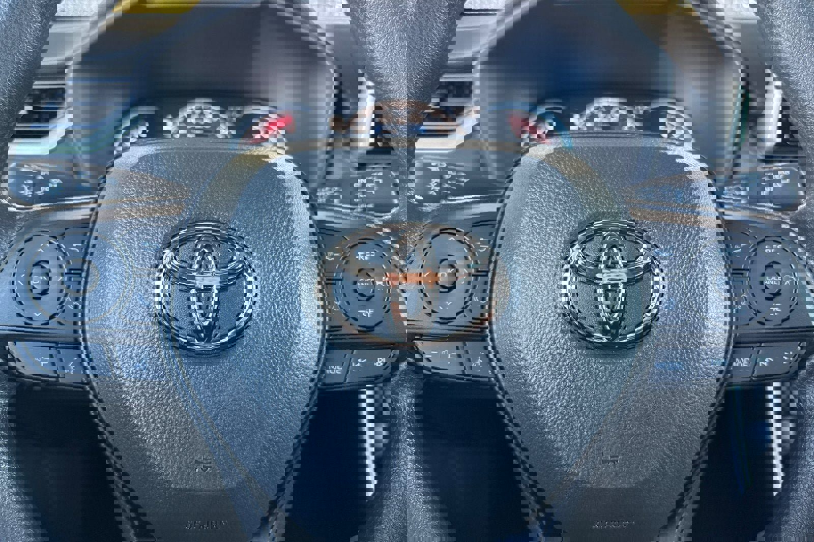 New 2025 Toyota RAV4 XLE image 26