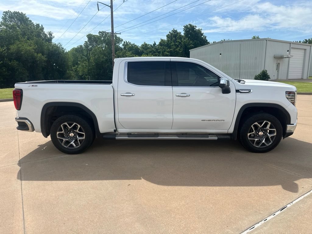 Used 2025 GMC Sierra 1500 SLT AWD/4WD image 6