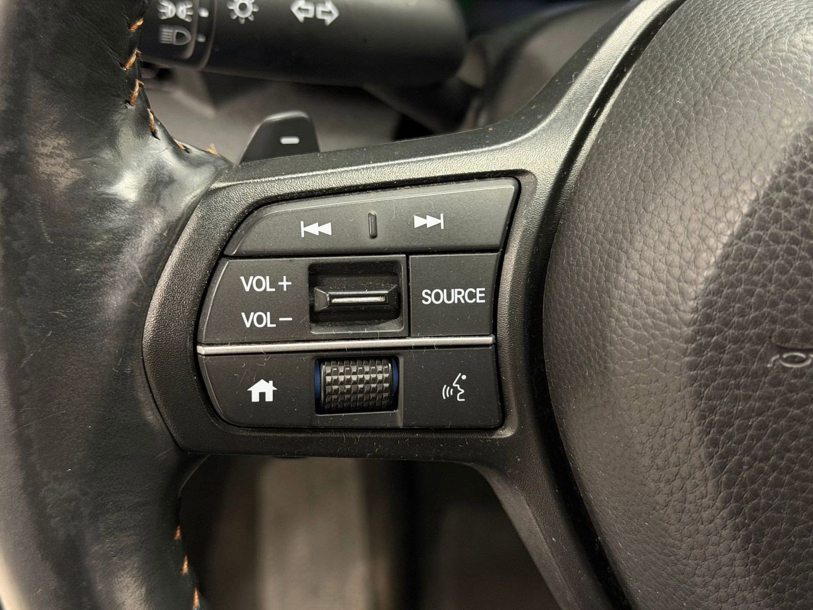 Used 2023 Honda CR-V Sport image 14