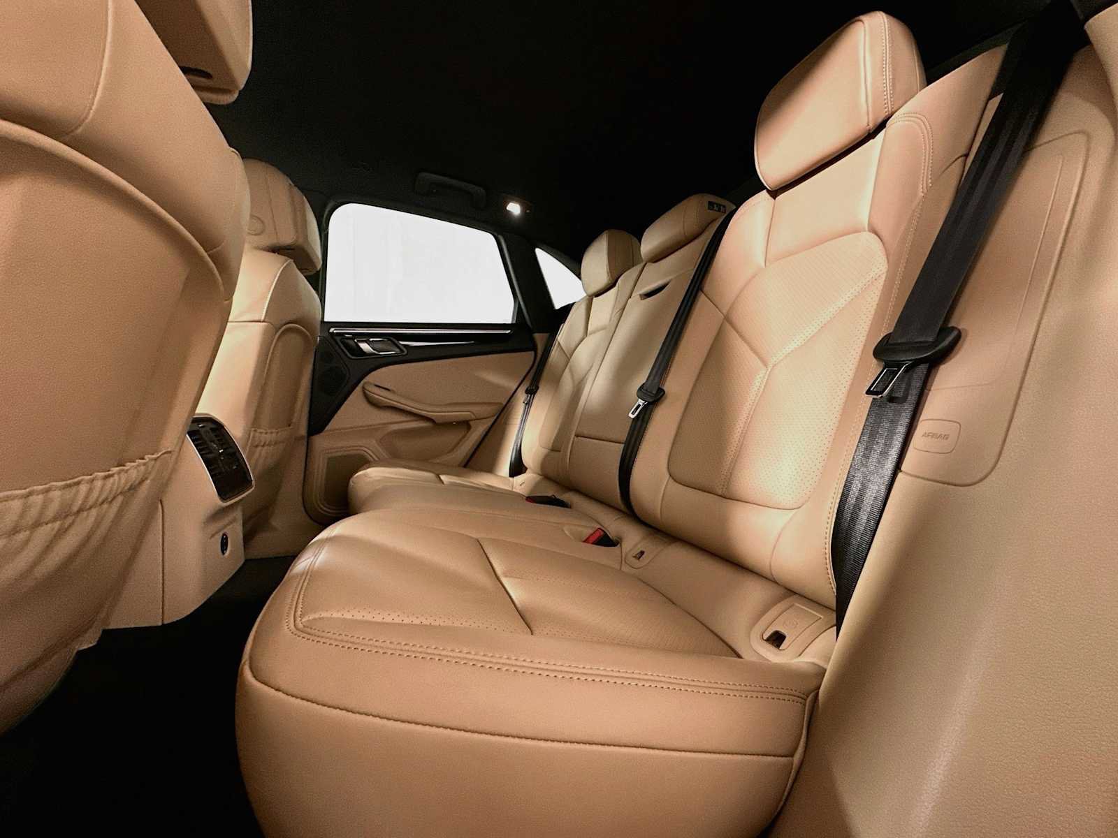 Certified 2026 Porsche Macan S AWD/4WD image 22