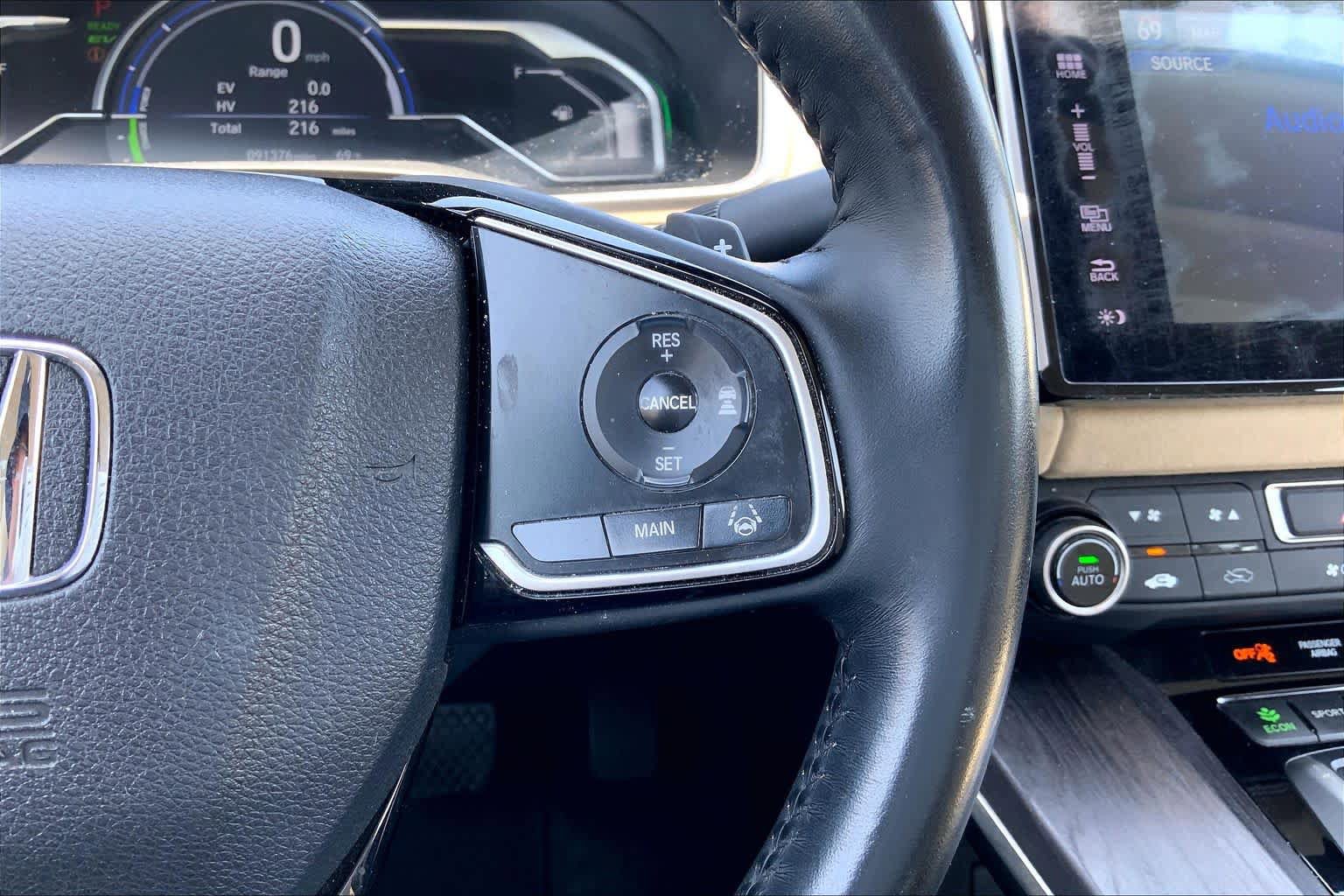 Used 2018 Honda Clarity Touring image 24