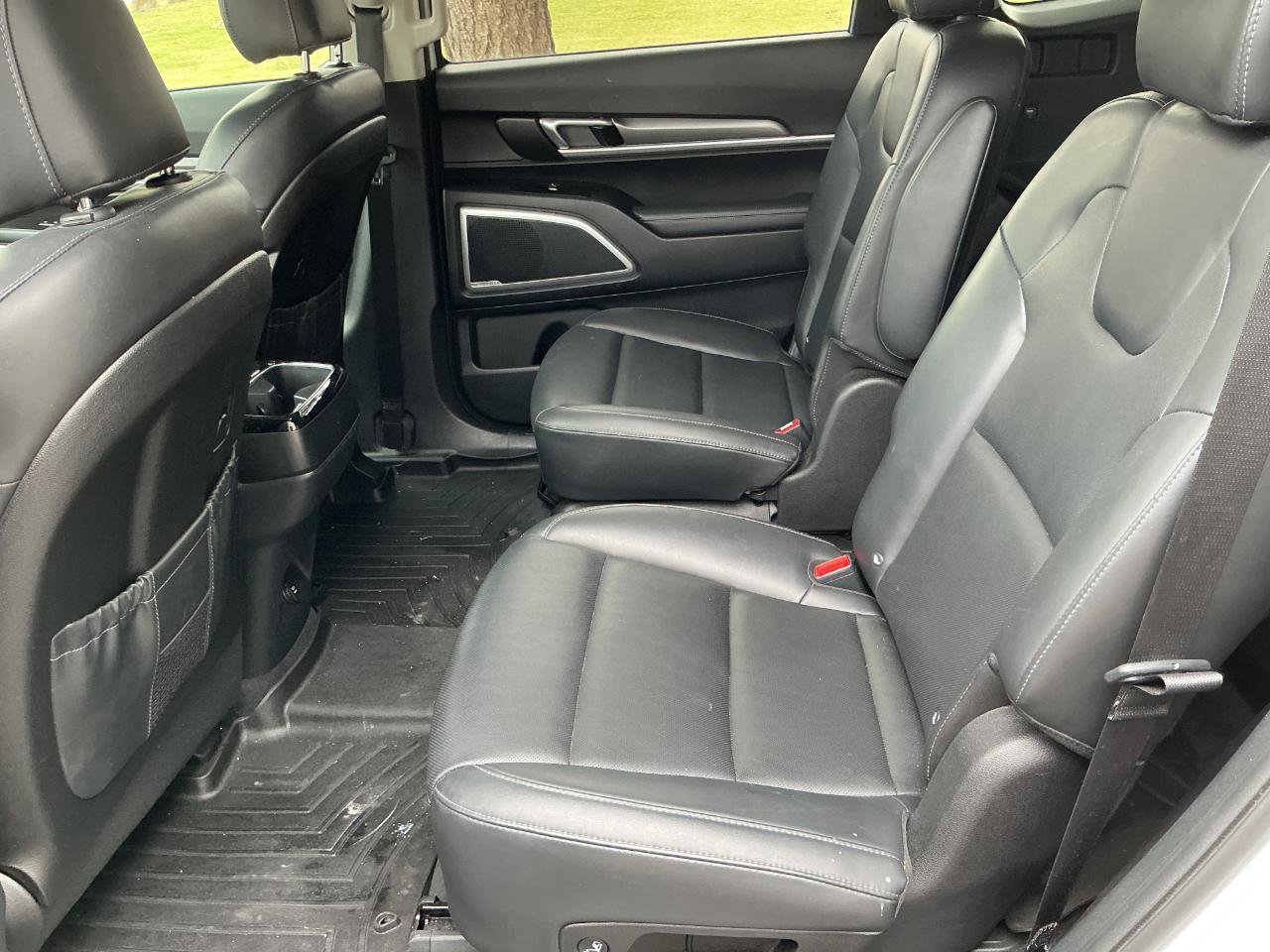 Used 2020 Kia Telluride S image 19