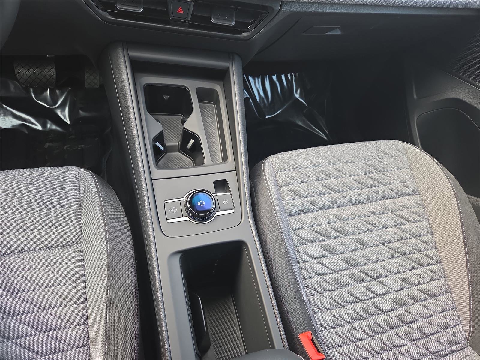 New 2026 Volkswagen Tiguan S image 21