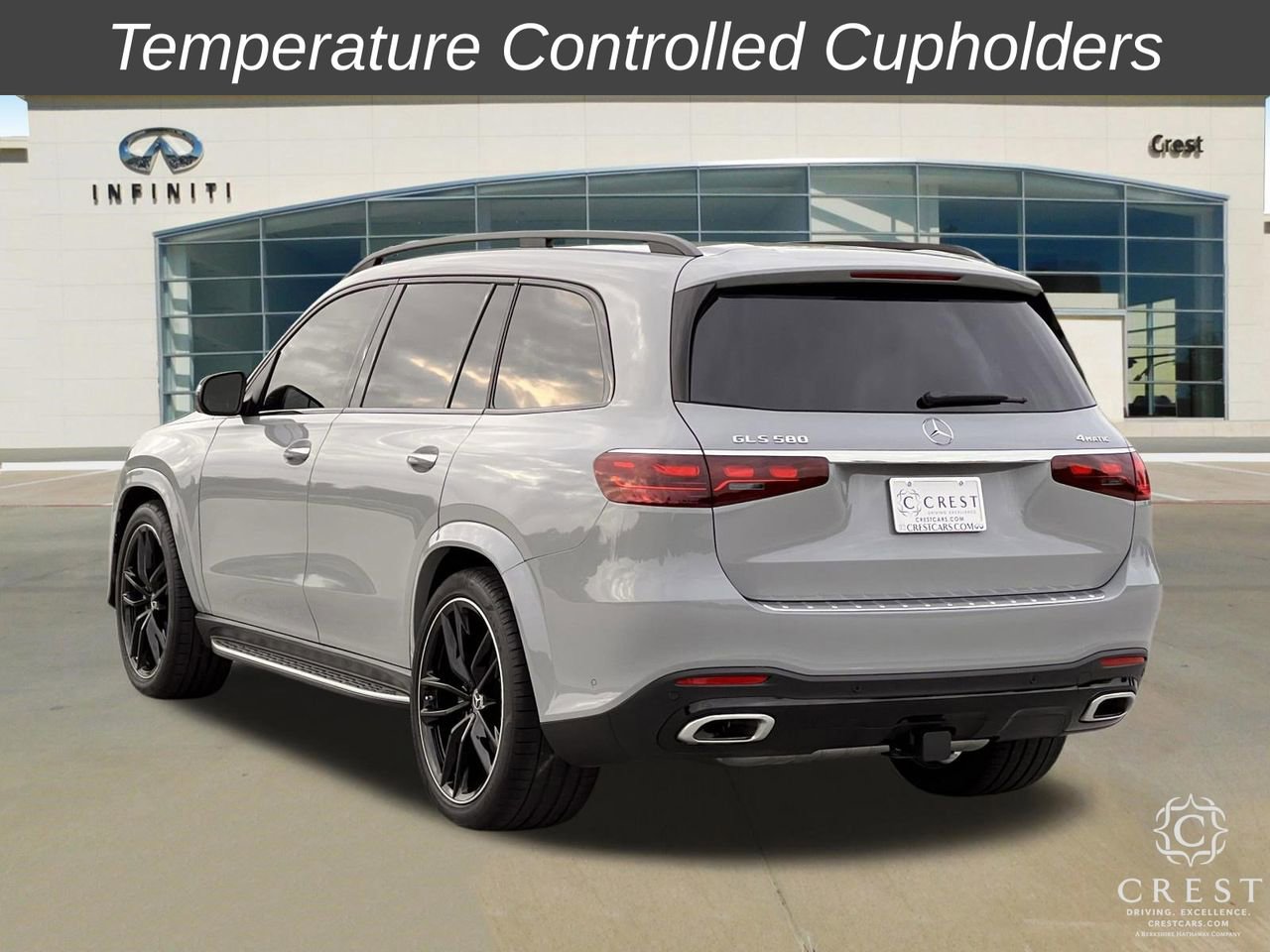 Used 2025 Mercedes-Benz GLS 580 4MATIC image 7