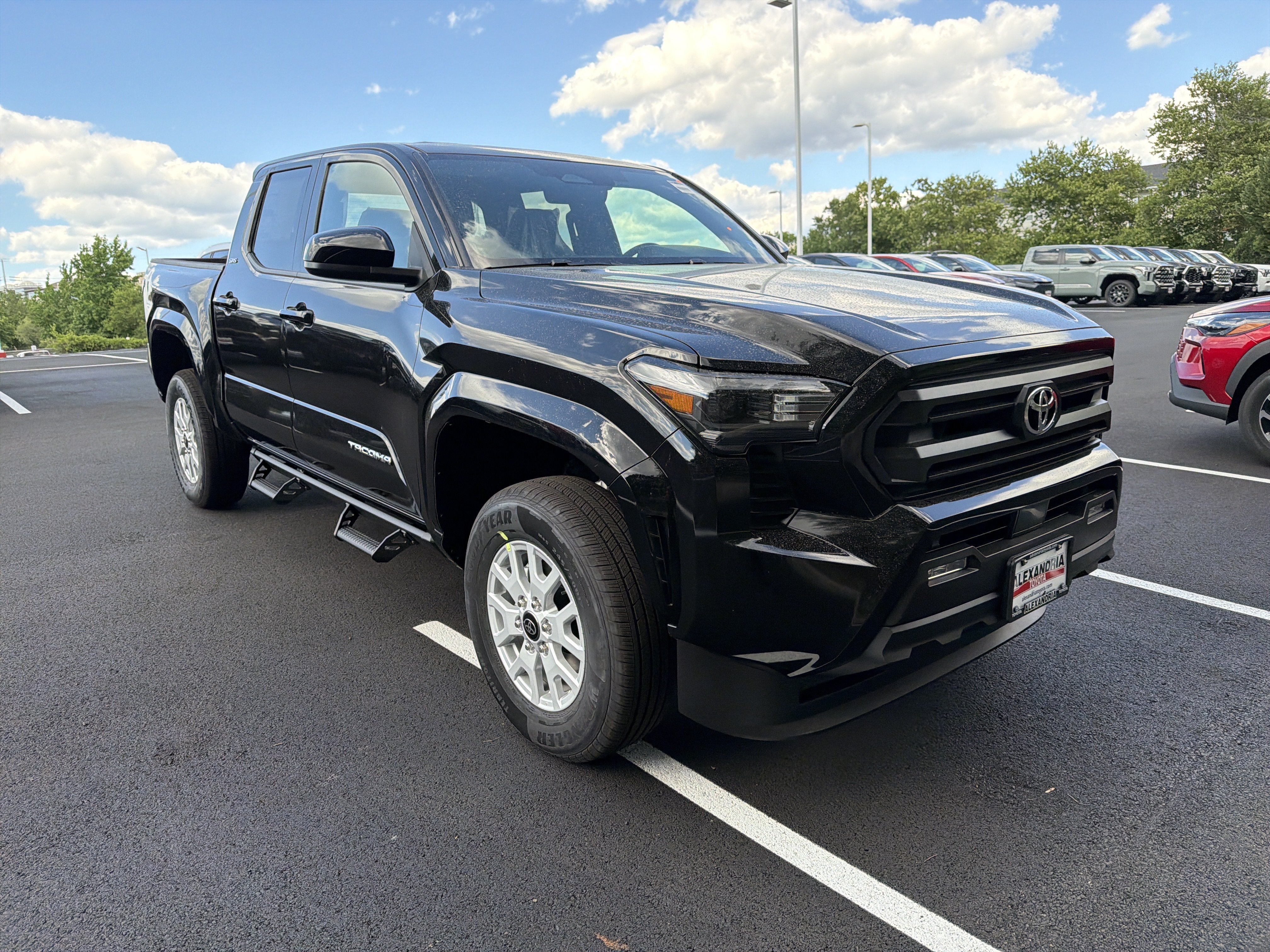 New 2026 Toyota Tacoma SR5 AWD/4WD image 3