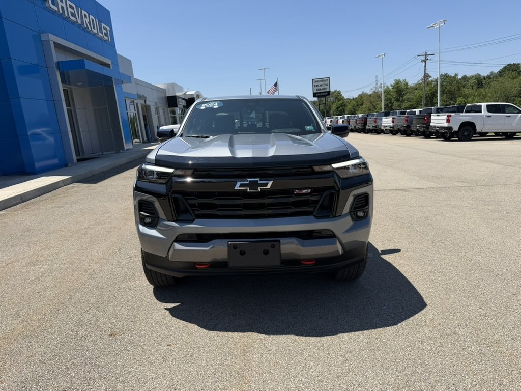 Certified 2024 Chevrolet Colorado Z71 w/ Z71 Convenience Package 2 AWD/4WD image 8