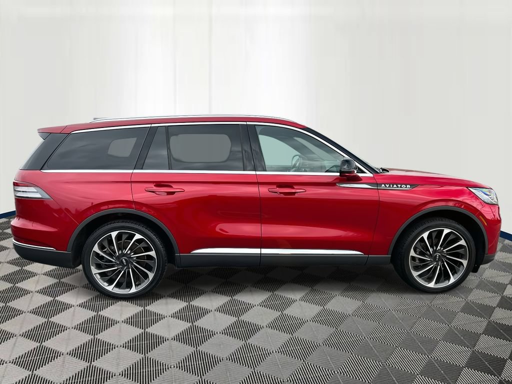 Used 2025 Lincoln Aviator Reserve w/ Equipment Group 201A AWD/4WD image 6