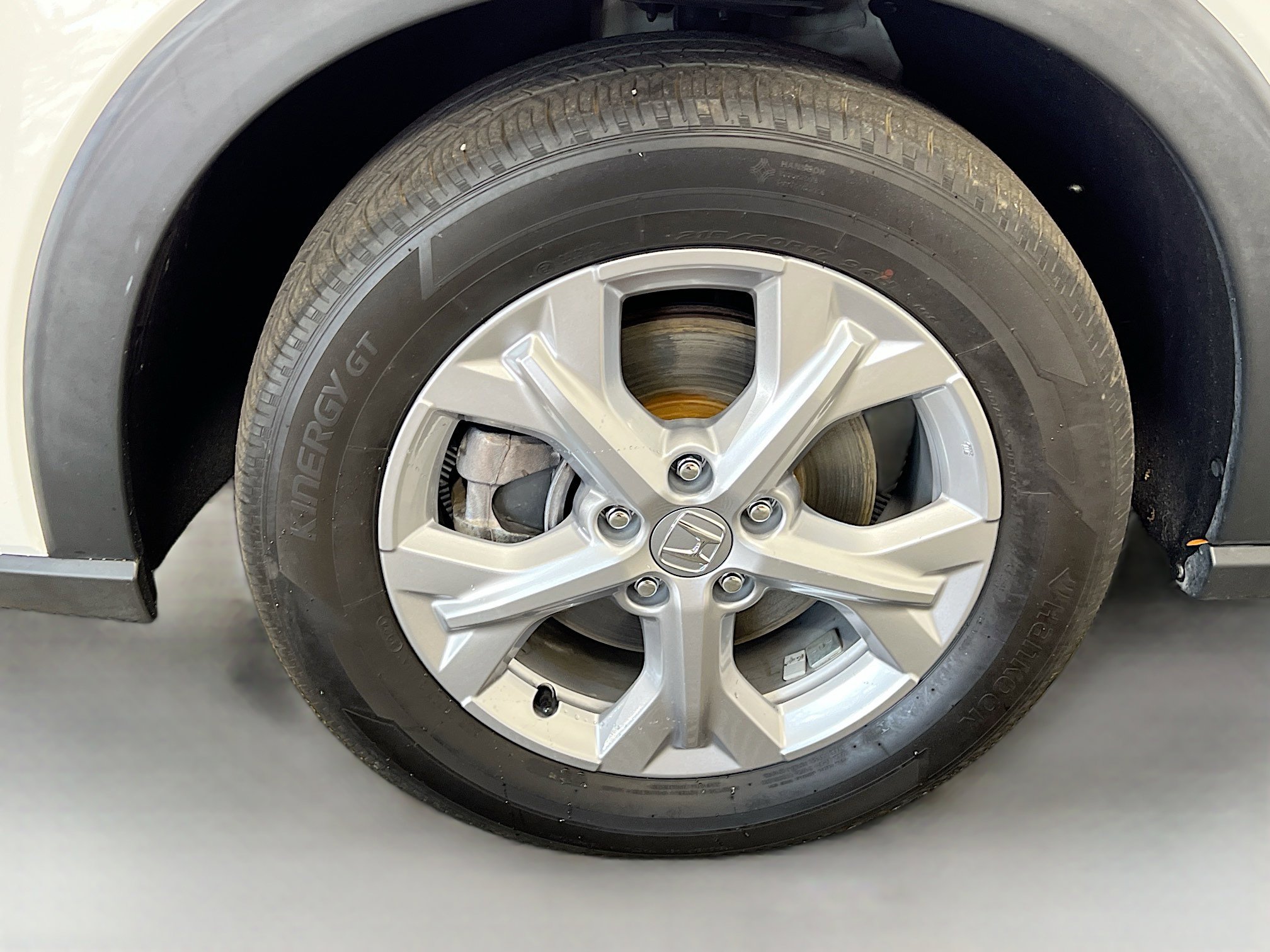 Used 2023 Honda HR-V LX image 14