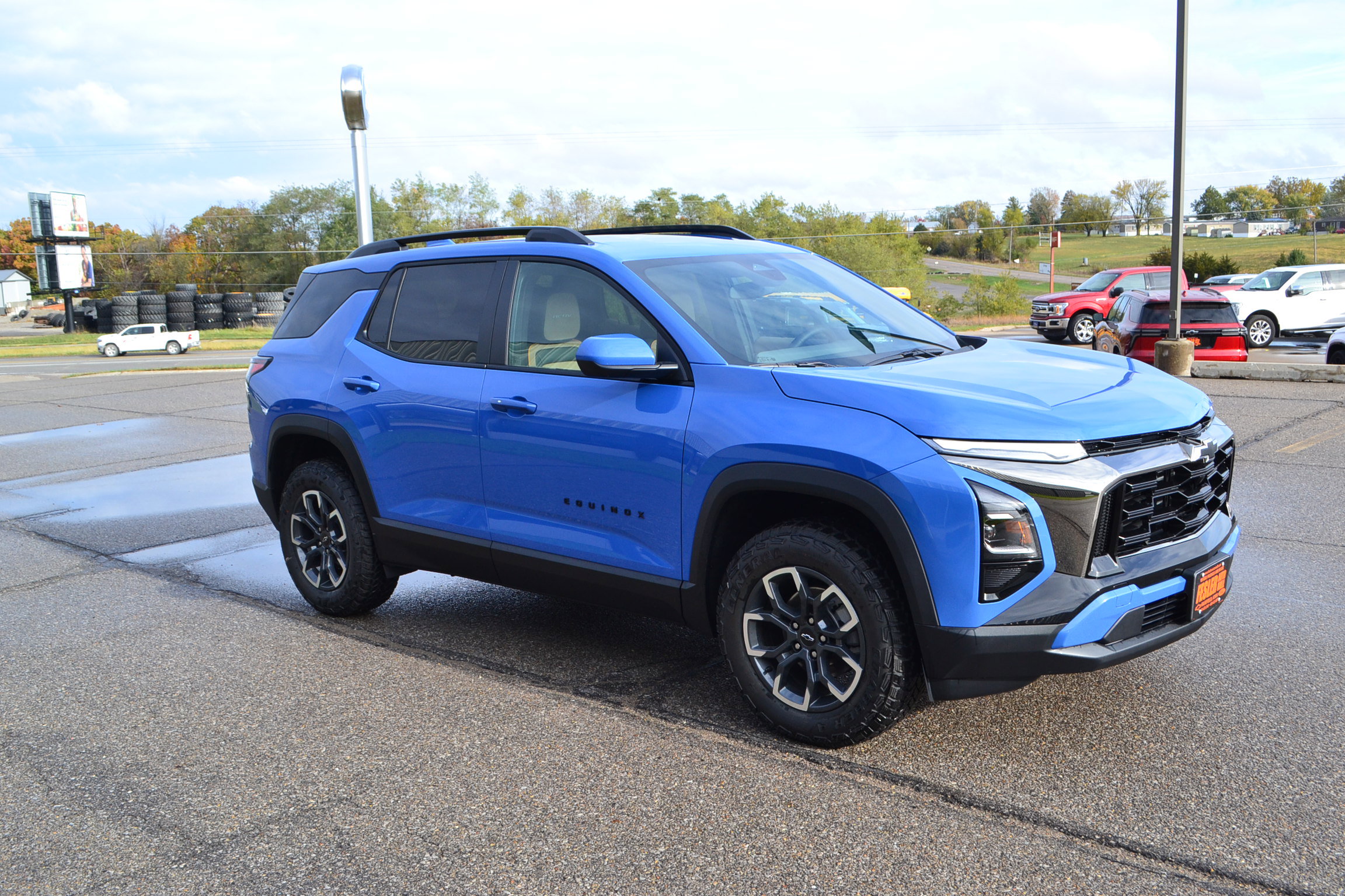 New 2026 Chevrolet Equinox ACTIV image 3