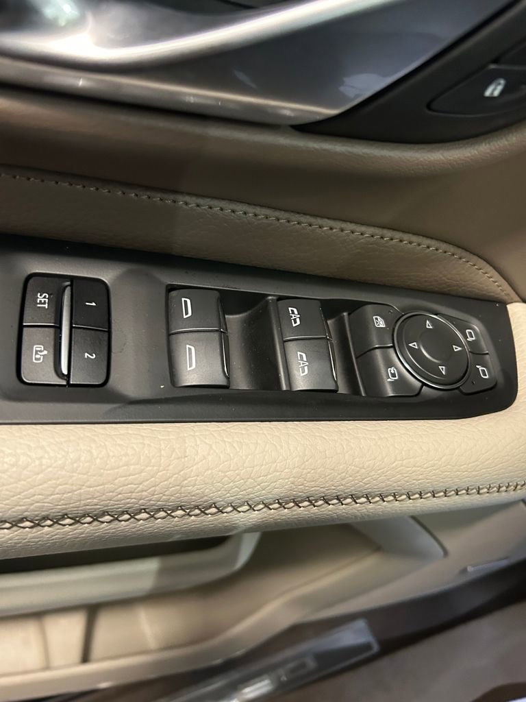 Used 2022 GMC Yukon Denali image 16