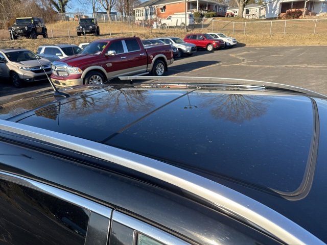 Used 2010 Cadillac SRX Premium image 10