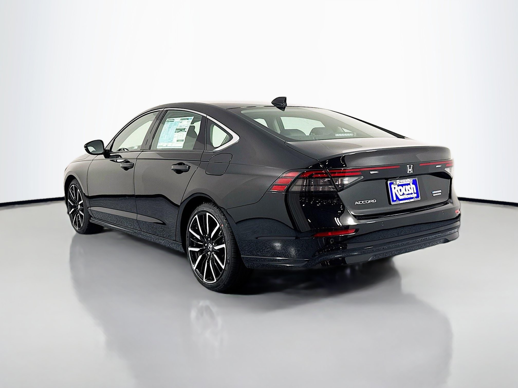 New 2026 Honda Accord Touring image 7