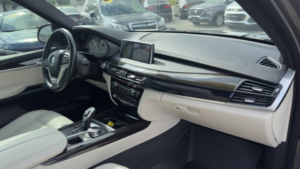 Used 2018 BMW X5 sDrive35i RWD image 28