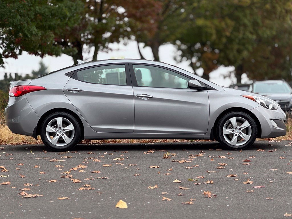 Used 2012 Hyundai Elantra GLS w/ Preferred Pkg 3 FWD image 8