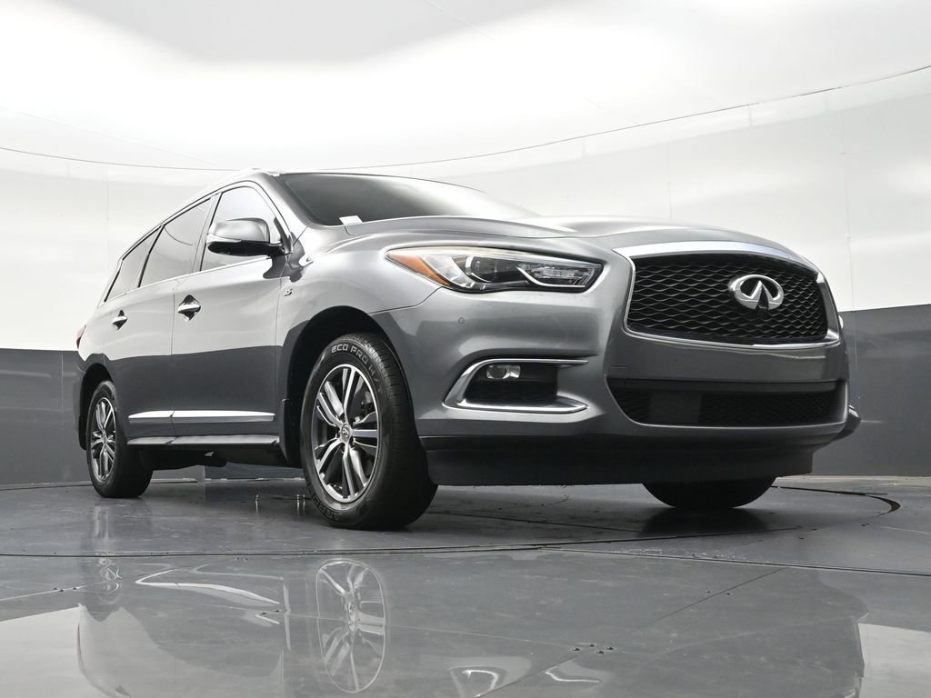 Used 2019 INFINITI QX60 Luxe w/ Essential Package FWD image 32