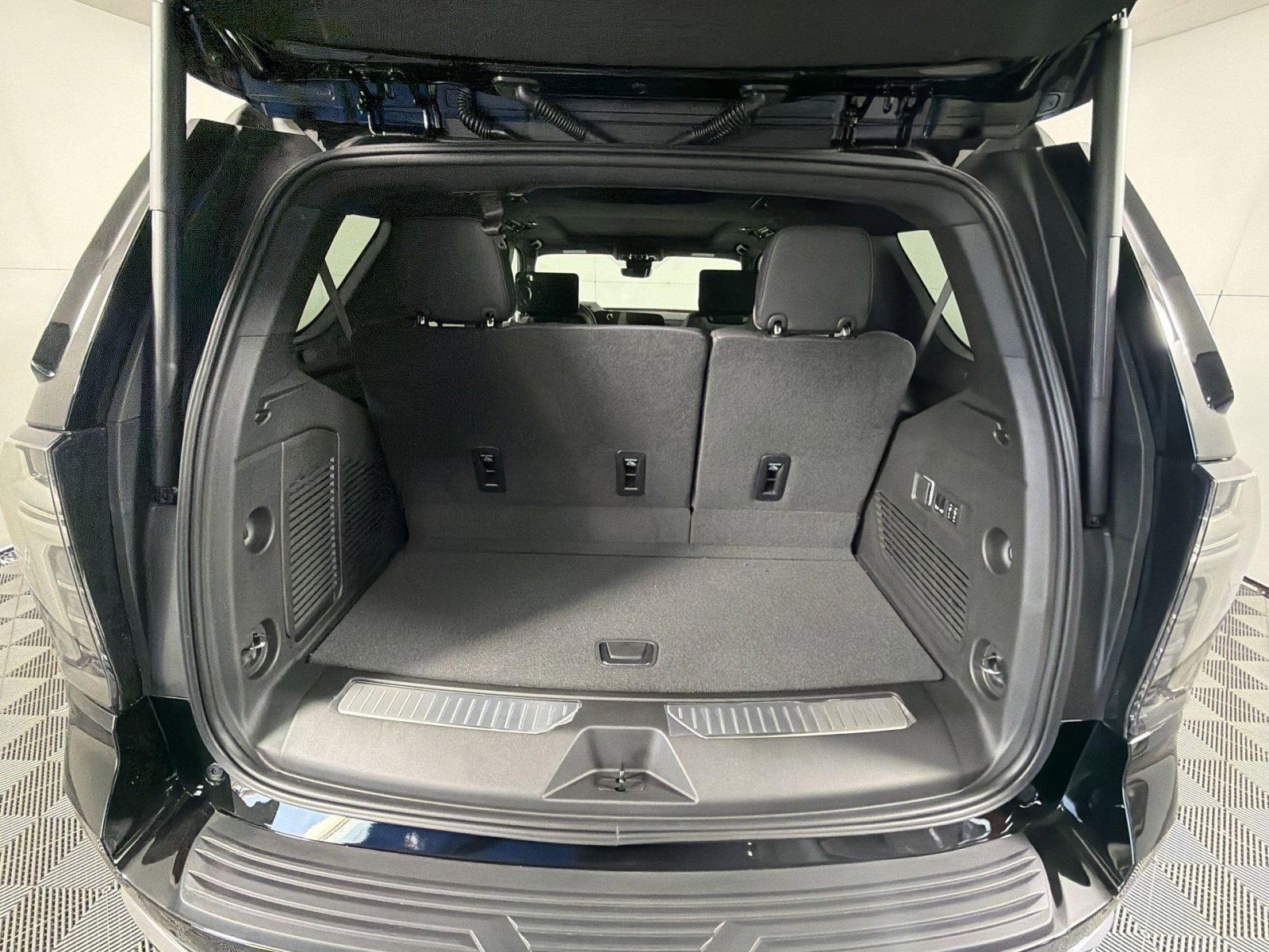 New 2026 Chevrolet Tahoe Premier image 27