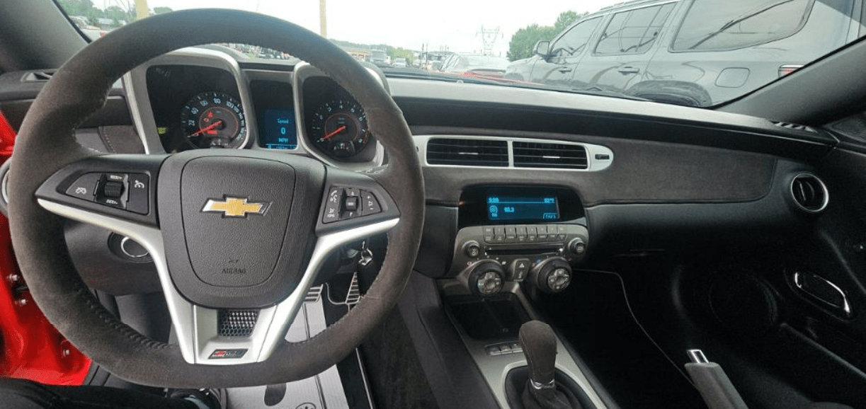 Used 2015 Chevrolet Camaro Z/28 RWD image 11