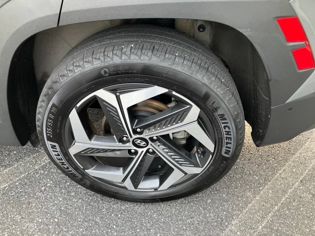 Used 2024 Hyundai Tucson Limited AWD/4WD image 32