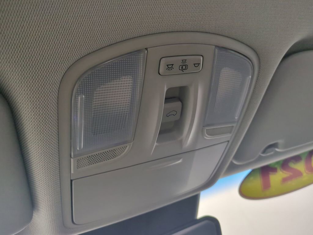 Used 2021 Hyundai Kona Ultimate FWD image 23