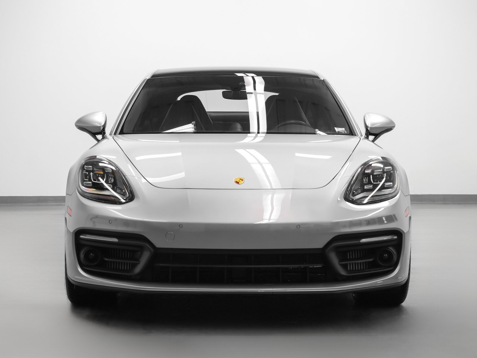 Certified 2023 Porsche Panamera 4S w/ Premium Package AWD/4WD image 8