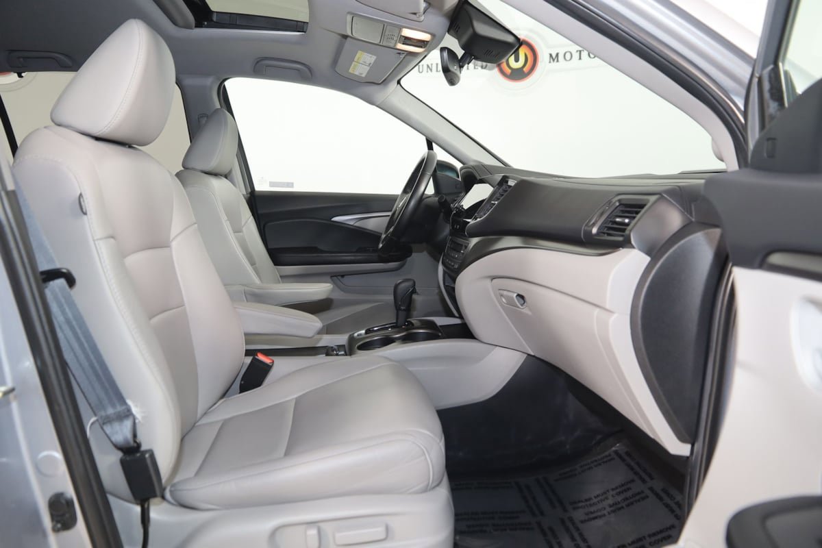 Used 2020 Honda Pilot EX-L image 12
