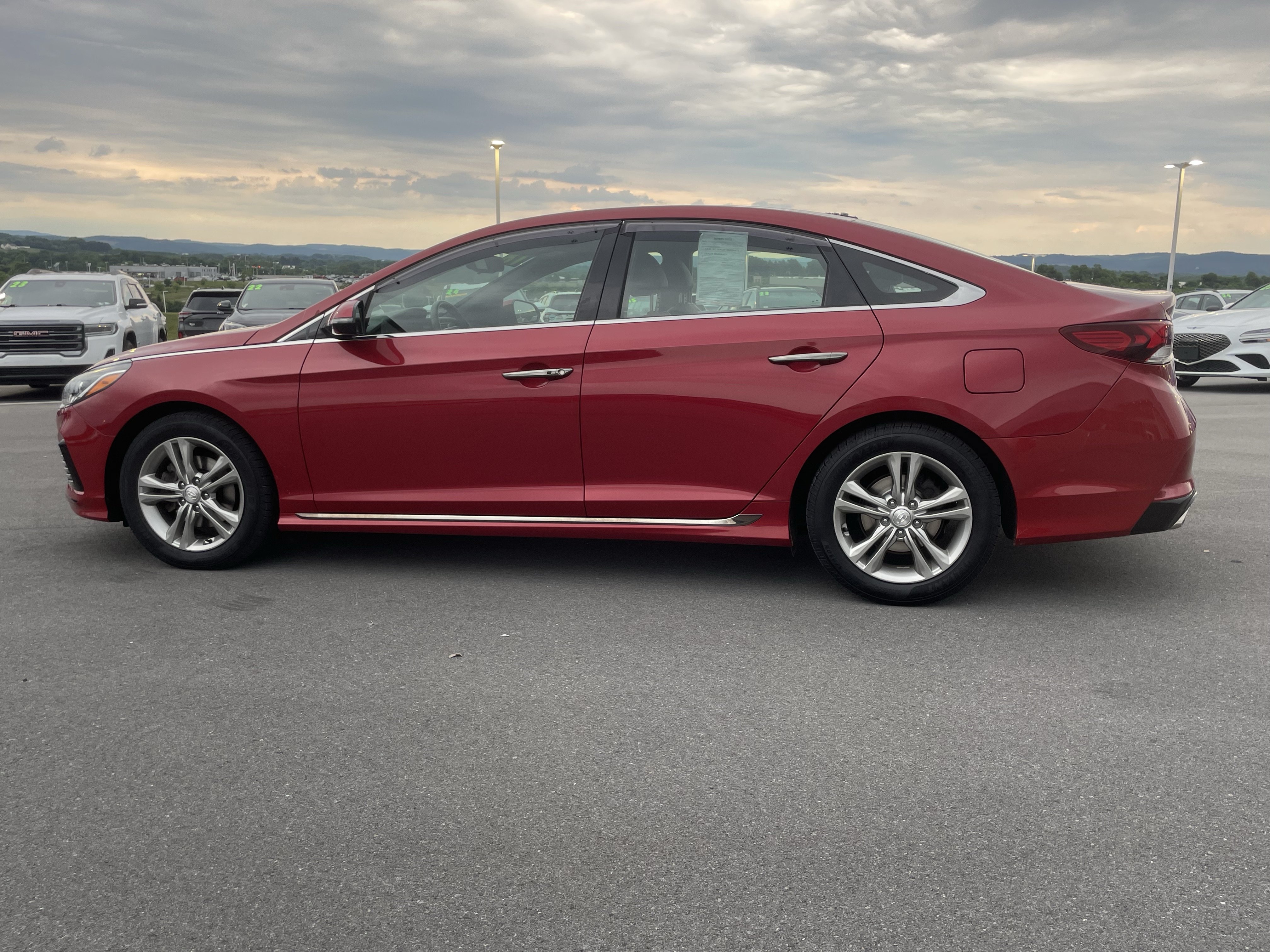 Used 2018 Hyundai Sonata Sport FWD image 7