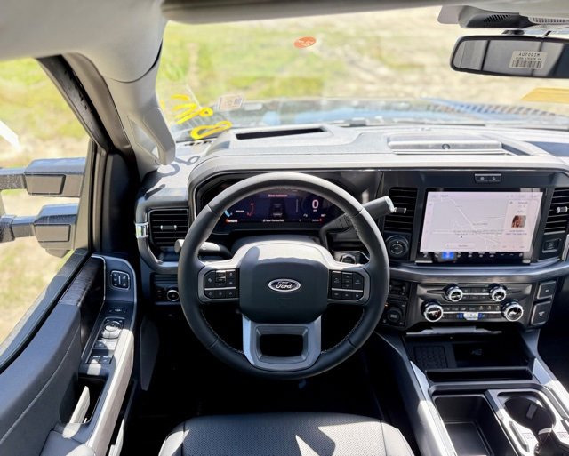 New 2025 Ford F350 Lariat w/ Lariat Ultimate Package image 19