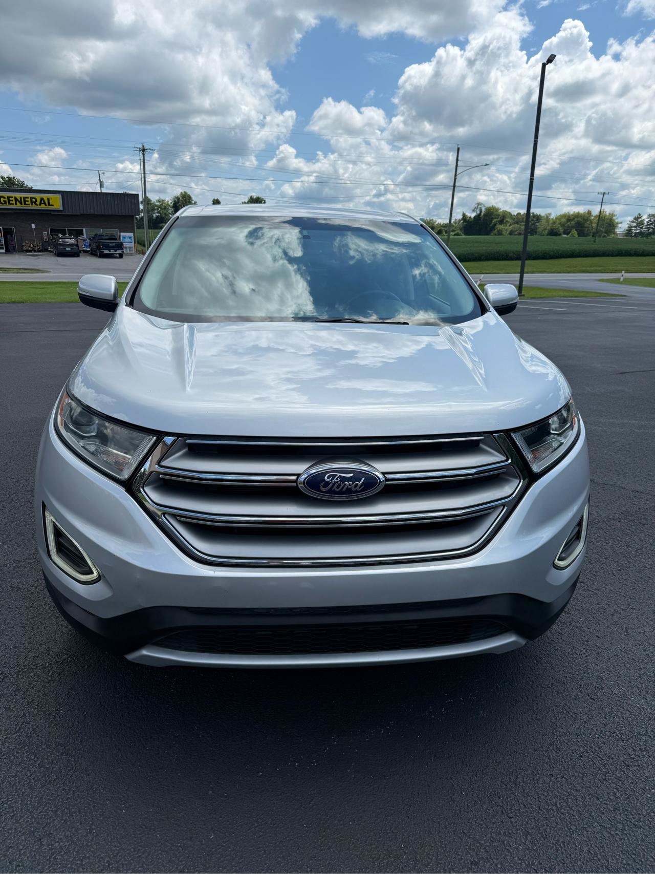 Used 2018 Ford Edge SEL w/ Equipment Group 201A FWD image 7
