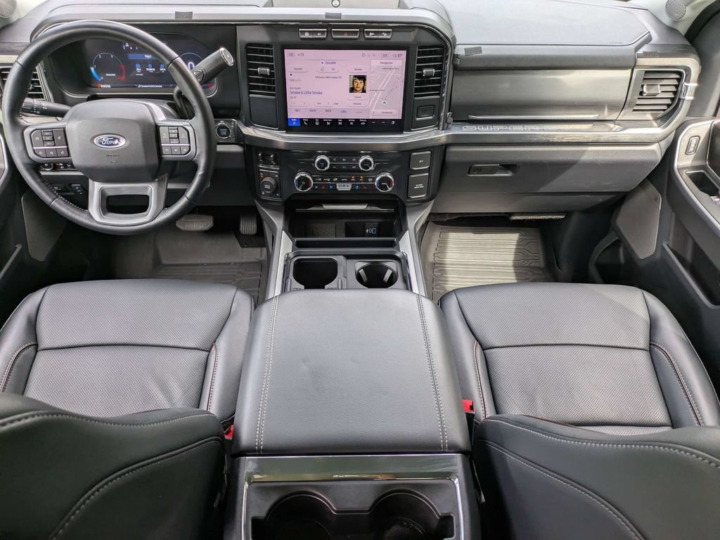 Used 2024 Ford F250 Lariat w/ Black Appearance Package AWD/4WD image 15