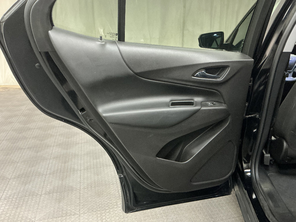Used 2019 Chevrolet Equinox LT FWD image 24