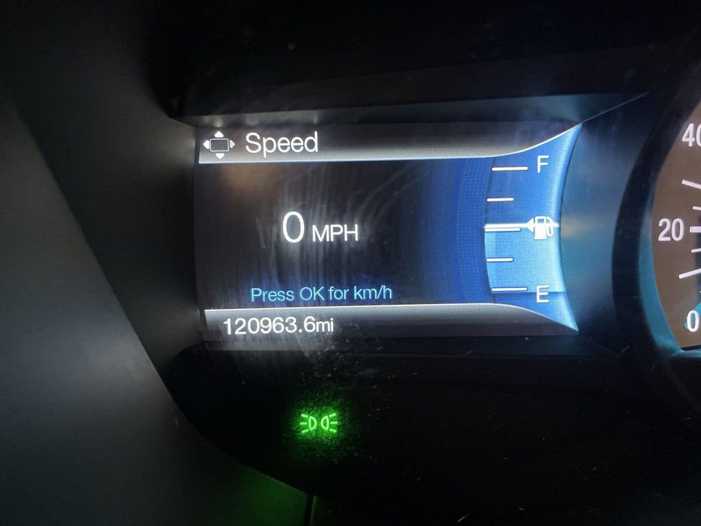 Used 2018 Ford Fusion Titanium image 6