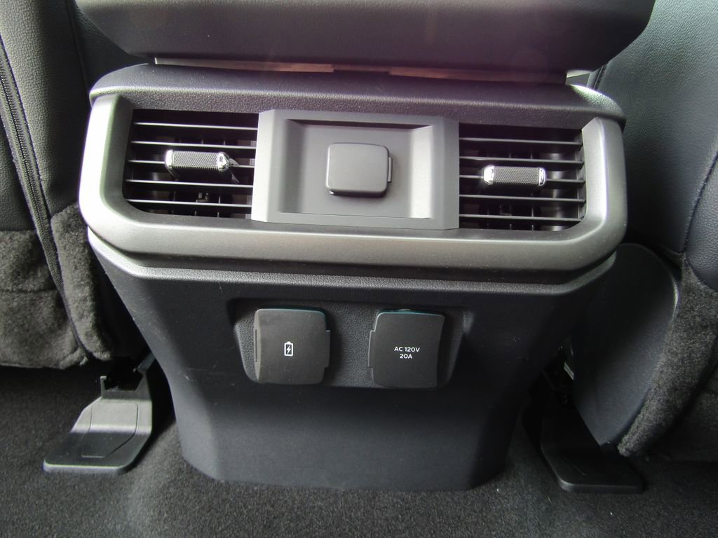 New 2025 Ford F150 Lariat w/ Equipment Group 501A Mid image 37