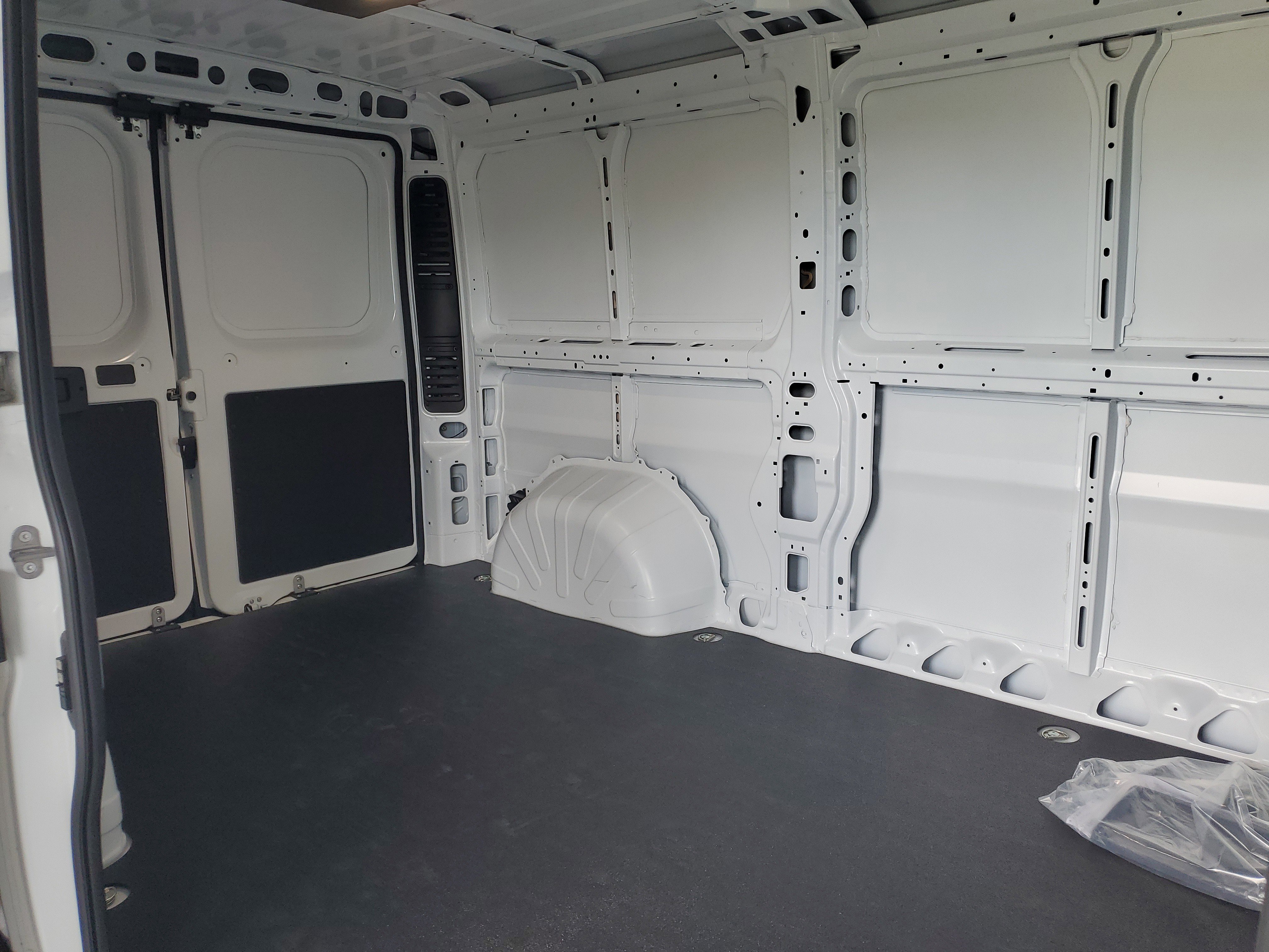 New 2026 RAM ProMaster 1500 w/ Convenience Group FWD image 10