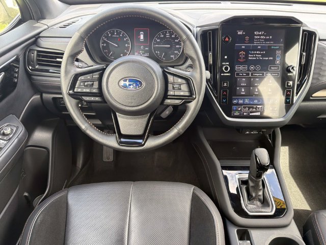 Used 2025 Subaru Forester Touring AWD/4WD image 29